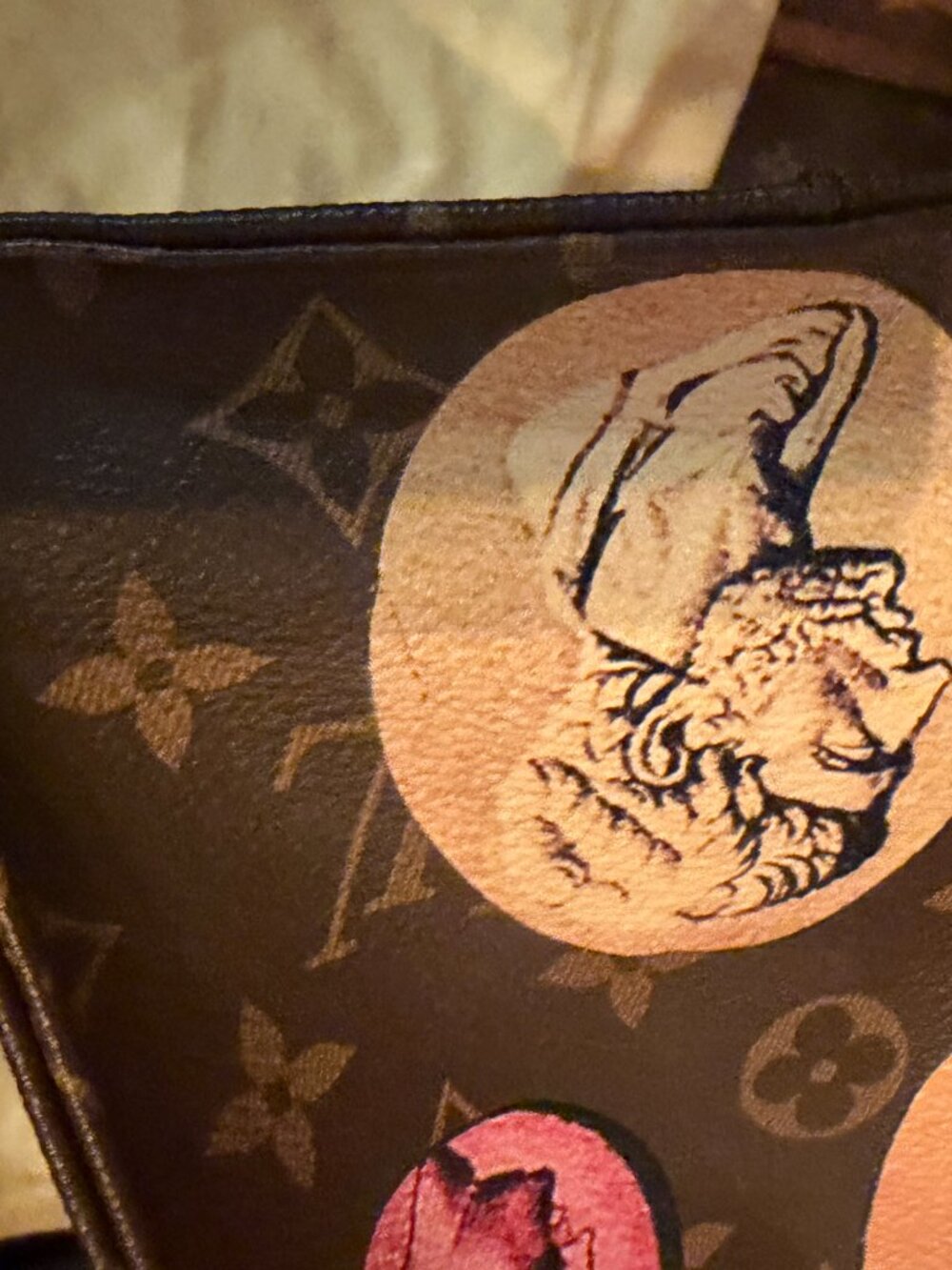 Louis Vuitton x Fornasetti Monogram Cameo OnTheGo MM - Picture 14 of 16